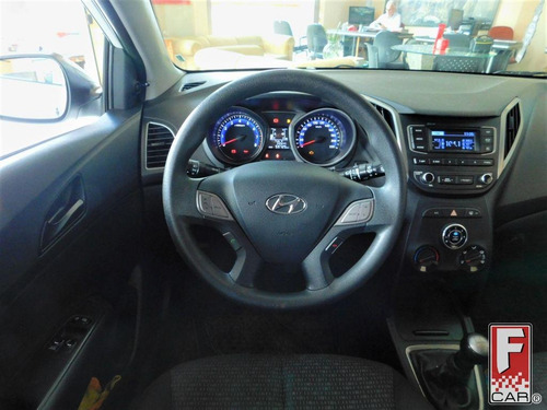 Imagem 6 de 10 de Hyundai Hb20 Comfort 1.0 Flex 12v