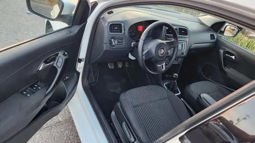 Volkswagen Vento 1.6 Highline Mt