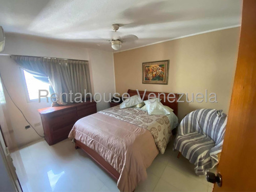 Venta De Apartamento Bello Monte 97m2 2h 3b 2p
