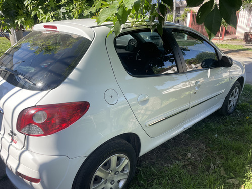 Peugeot 207 1.4 Allure 75cv