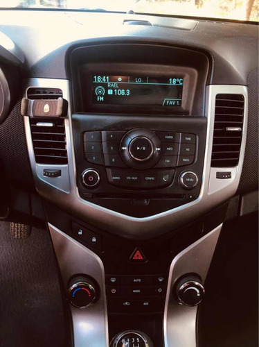 Imagem 3 de 8 de Chevrolet Cruze 2014 1.8 Lt Ecotec 6 4p