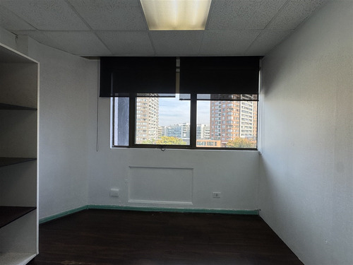 Oficina En Arriendo En Las Condes