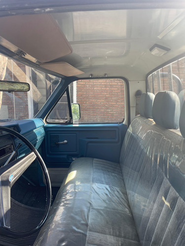 Ford F100 1983