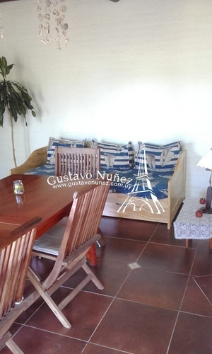 Casa En Piriápolis- Ref: 3212