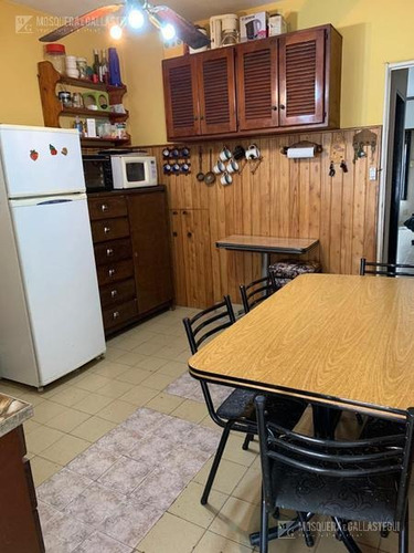 Imagen 12 de 14 de Venta Muy Lindo Duplex En Carapachay
