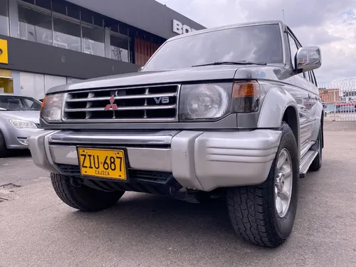 Mitsubishi Montero 3.0 V43 Wagon