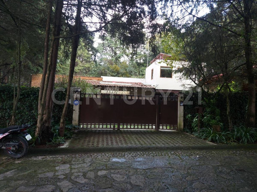 Casa Residencial En Venta En Ex Hacienda Jajalpa, Ocoyoacac, Estado De México.