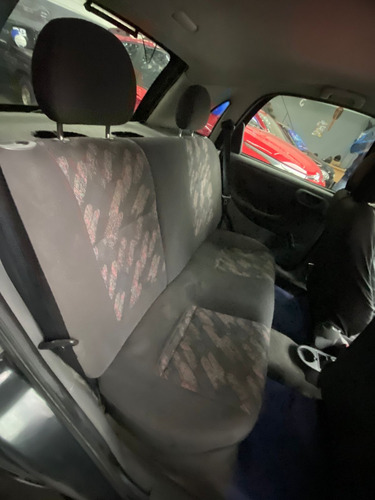 Chevrolet Corsa 1.8 Maxx Flex Power 5p