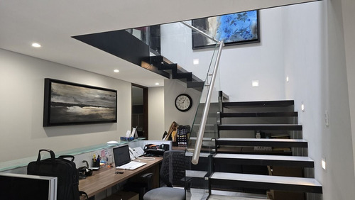 Casa Para Oficinas En Venta En Jardines Del Pedregal