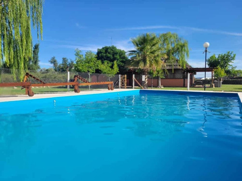 Complejo De Cabañas En Venta - 3 Ufs - Mendoza