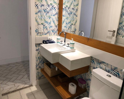 Imagem 11 de 30 de Casa No Condomínio Do Frade Ao Lado Do Canal, Praia Em Frente, Piscina Aquecida, Sala De Ginática, Vaga No Píer Para Embarcação Até 60 Pés. - 2042006663 - 33708895