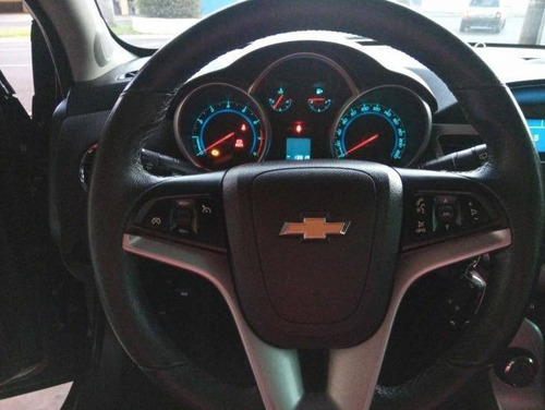 Imagem 9 de 11 de Chevrolet Cruze 1.8 Lt Sport6 16v Flex 4p Manual