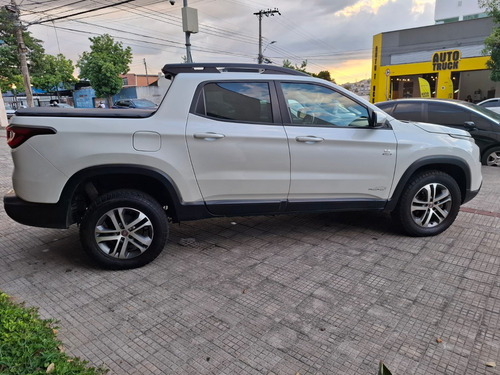 Fiat Toro 2.4 16v Freedom Flex 4x2 Aut. 4p