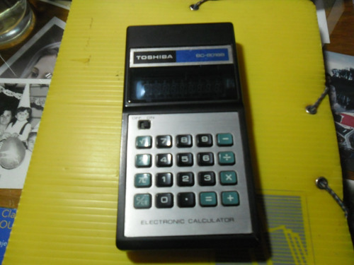 Calculadora Toshiba Dos Pilas Chicas