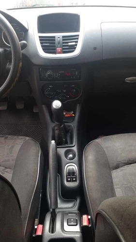 Peugeot 207 2011 1.4 Xr Flex 5p