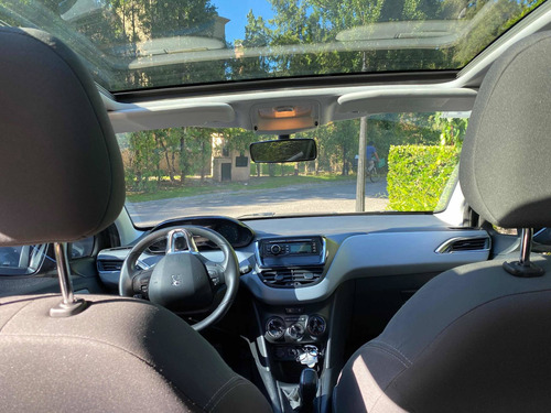 Peugeot 208 1.6 Allure 2013