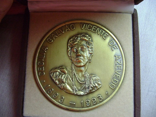 Medalha Cecilia Galvão