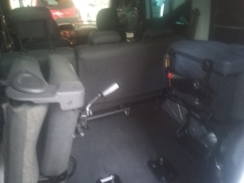 Imagem 7 de 11 de Fiat Doblo 2020 1.8 16v Essence 7l Flex 5p