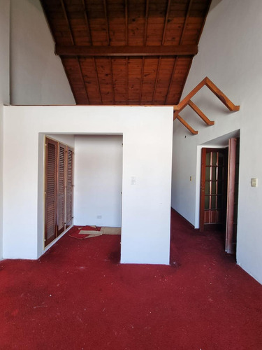 Casa Con Jardín + Parrilla + Garaje En Munro