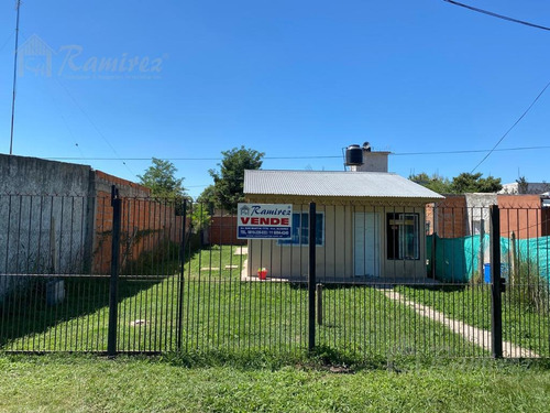 Casa En Venta 3 Ambientes - General Rodriguez