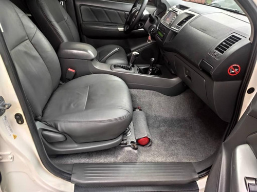 Toyota Hilux Srv 3.0 2012 Automatico Cabine Dupla 4x4