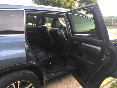 Imagen 8 de 15 de Toyota Highlander 2016 3.5 Limited Mt