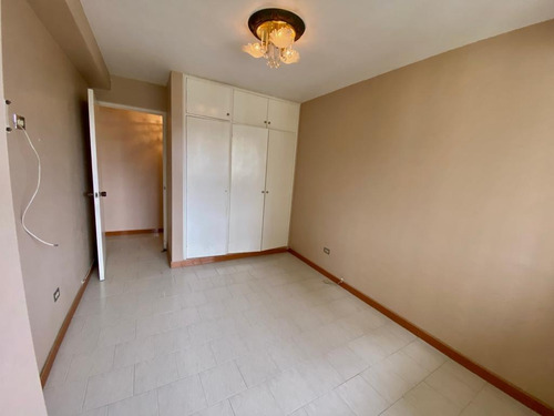 Imagen 8 de 11 de Venta De Apartamento El Cabotaje, Los Teques.