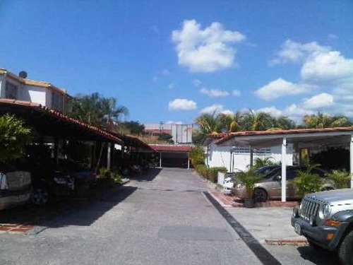 Imagen 9 de 10 de En Venta Town House Urb. El Refugio - Guatire