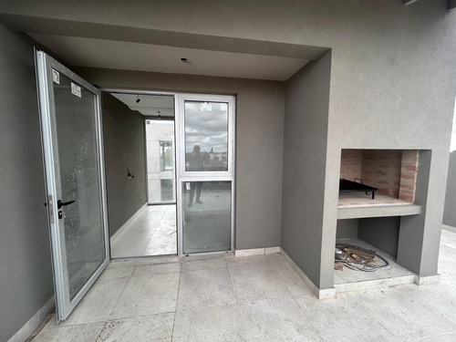 Duplex 3 Amb 3 Baños C/ Tza + Parrila - L A Estrenar !!!!!!!