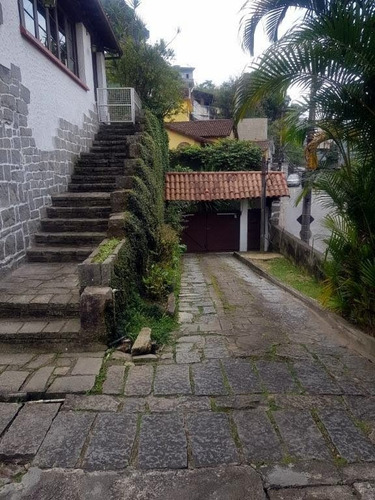 Imagem 2 de 15 de Casa Em Valparaíso - Petrópolis - 2039