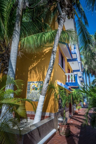 Hermosos Departamentos Amueblados A Solo 4 Cuadras Del Mar En Cozumel