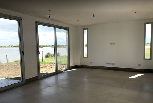 Casa En Venta Ubicado En Puertos - Muelles, Escobar