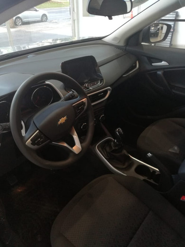 Chevrolet Tracker 1.2t Turbo Mt My21 Sl Fisicos