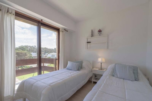 Imagen 14 de 15 de Departamento En Venta - 4 Ambientes - Zona Lasalle - Pinamar - A Metros Del Mar