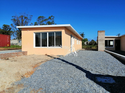 Casas A Estrenar- Ref: 3218