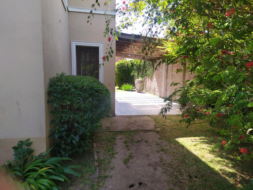 Casa - Venta En Bella Vista, San Miguel - Zona Carrefour San Miguel