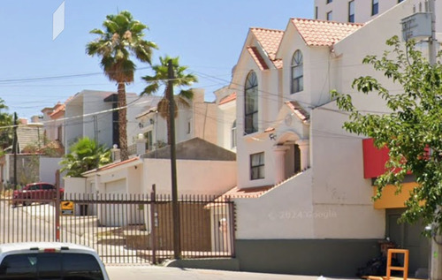 Casa En Venta En Chihuahua Las Fuentes Excelente Oportunidad Sm