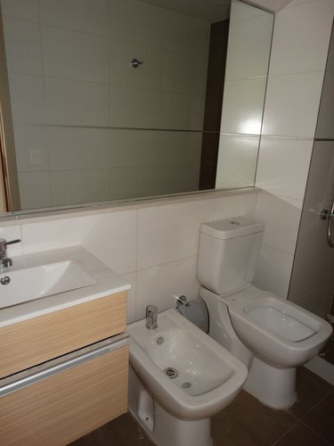 Imagen 8 de 12 de Apartamento Venta 1 Dormitorio Con Garaje Sobre Rivera!!!