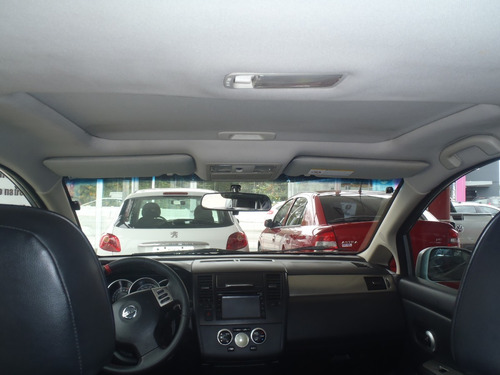 Imagem 8 de 8 de Nissan Tiida Sl 2012