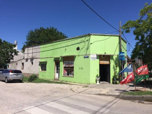 Imagen 3 de 4 de Local Y Departamento En Venta A Reciclar O Demoler Berisso