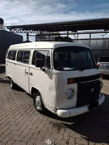 Volkswagen Kombi 1.4 Lotação Total Flex 3p