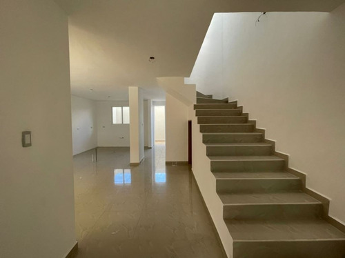 Imagen 6 de 15 de Casa En Venta - Residencias Villa Paris E - Av. Ribereña - Cabudare