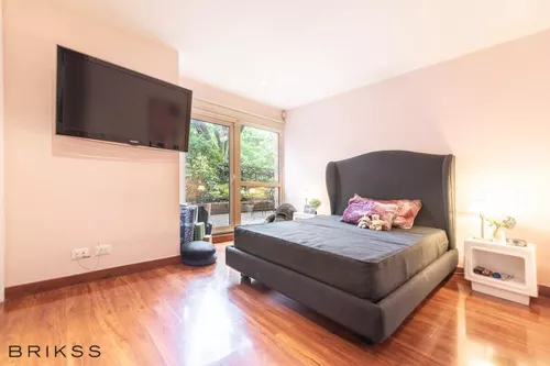 Apartamento En Arriendo/venta En Los Rosales. Cod A982