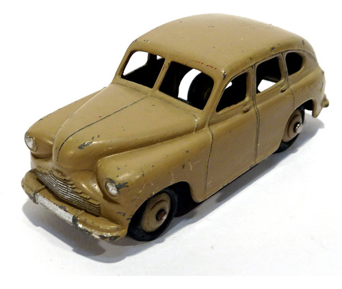 Standard Vanguard Phase I Saloon 1951 1/43 Dinky Toys Meccan