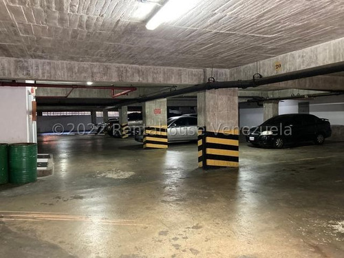 Imagen 14 de 16 de Mayra Torres 04241753119 - Apto En Venta 22-21310 Tzas Del Avila