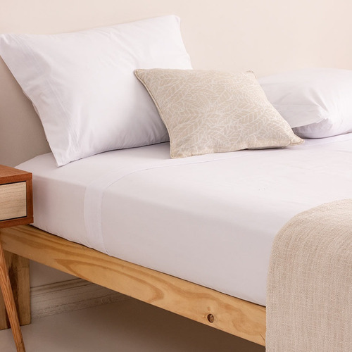 Imagen 3 de 7 de Juego De Sábanas Arredo Extra Queen Size Liso Línea Egipcia