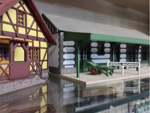 Estación De Pueblo Gral Madariaga Ho 1/87 Para Armar