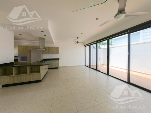 Casa En Renta En Cancun Arbolada