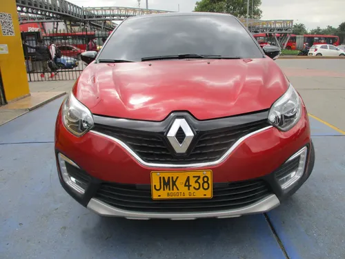 Renault Captur INTENS 4X2 2000CC AT AA