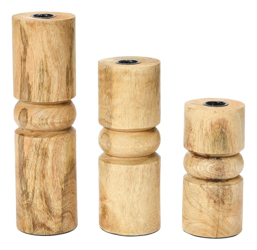 Mesa De Juego Con 3 Portavelas Cónicos Apilados De Madera